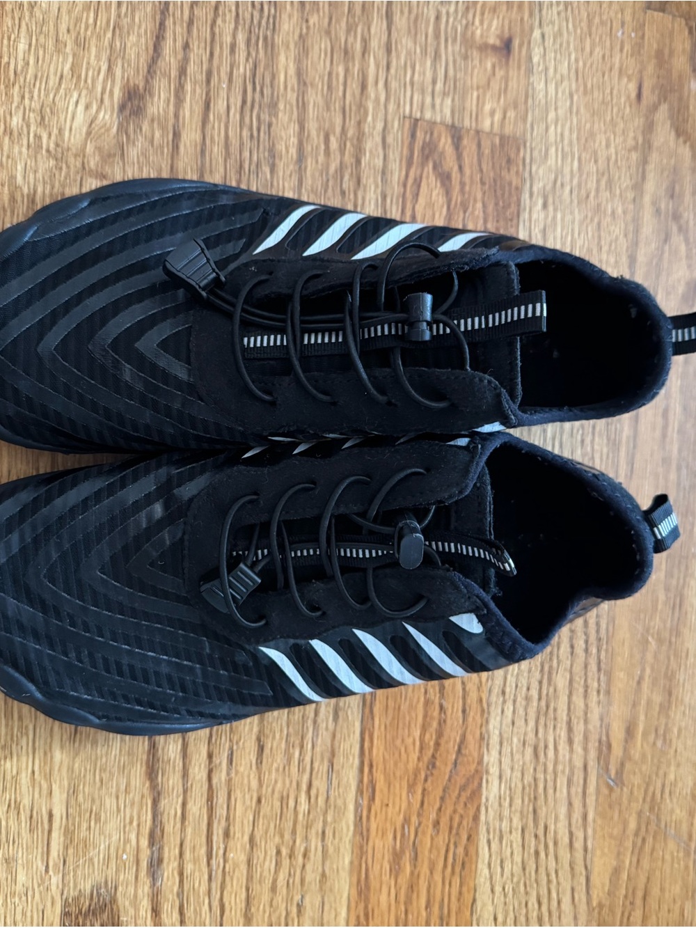Men's Size 8 or Women’s Size 10 Barestep Black Performance Sneakers